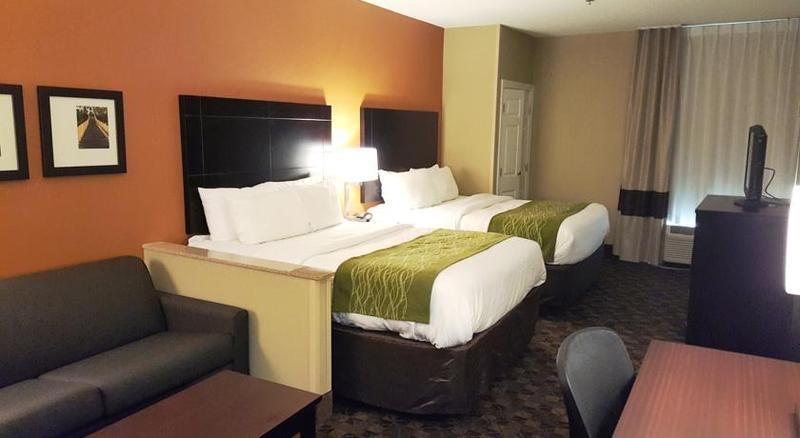 Hotel Spark By Hilton Hilton Head Island